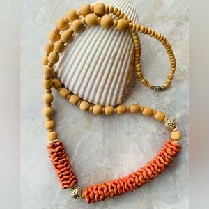 Vintage Tan and Coral Beaded Necklace